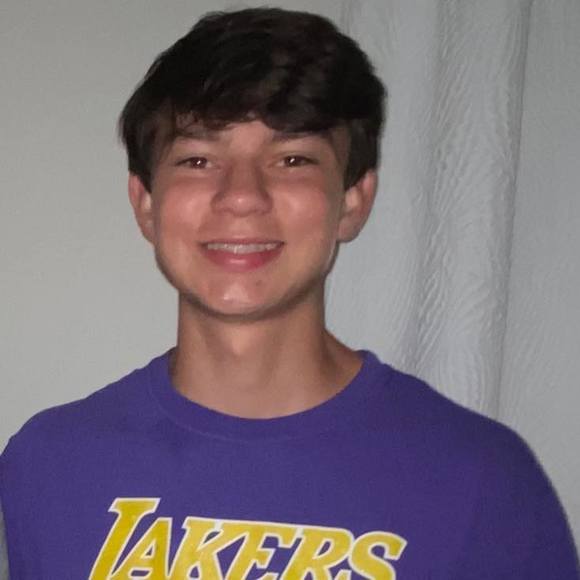 Meet your Posher, Stevie - Picture 1 of 1